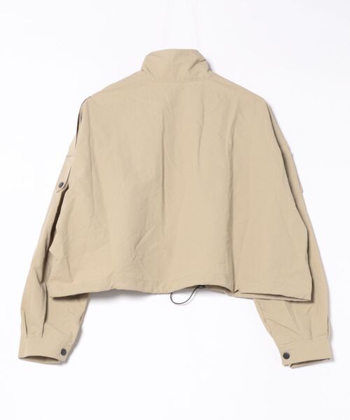 H.TOKYO（エイチトウキョウ）の「【軽やか×コンパクト】スタンドカラーナイロンブルゾン（ブルゾン・レディース・ベージュ/ブラック・FREE）」の5枚目の写真