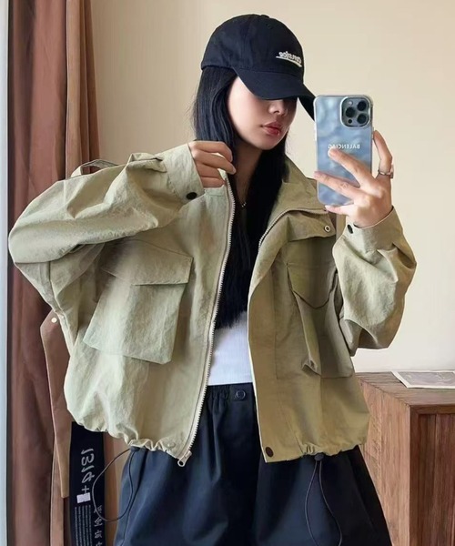 H.TOKYO（エイチトウキョウ）の「【軽やか×コンパクト】スタンドカラーナイロンブルゾン（ブルゾン・レディース・ベージュ/ブラック・FREE）」の8枚目の写真