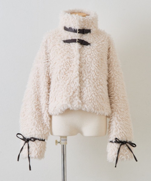 OLIVE des OLIVE（オリーブデオリーブ）の「プードルファーブルゾン（ブルゾン・レディース・アイボリー/モカ・FREE）」の3枚目の写真