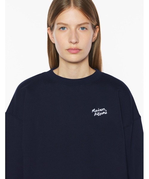 Maison Kitsune（メゾンキツネ）の「MAISON KITSUNE HANDWRITING COMFORT SWEATSHIRT（スウェット・レディース・ネイビー/アイボリー/グレー/ブラック×ホワイト・XS/S/M/L）」の6枚目の写真
