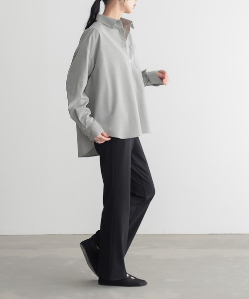 for/c（フォーシー）の「[低身長/高身長向けサイズ有]きれいめストレッチフレアパンツ【サスティナブル】（その他パンツ・レディース・ブラック/チャコール・M/L/LL/PM/TM）」の5枚目の写真
