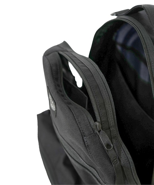 PORTER CLASSIC（ポータークラシック）の「【Porter Classic / ポータークラシック】NEWTON DAYPACK M（バックパック/リュック・メンズ・ブラック/ネイビー・FREE）」の14枚目の写真