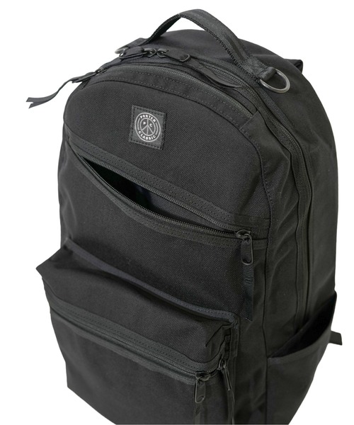 PORTER CLASSIC（ポータークラシック）の「【Porter Classic / ポータークラシック】NEWTON DAYPACK M（バックパック/リュック・メンズ・ブラック/ネイビー・FREE）」の12枚目の写真