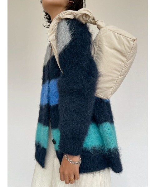 AMAIL(アマイル)の「Fuzzy Bag(ハンドバッグ・レディース・アイボリー/ブラック・FREE)」の10枚目の写真