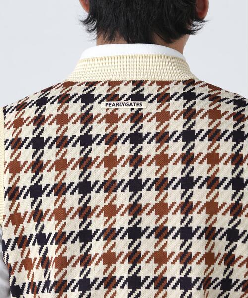 PEARLY GATES（パーリーゲイツ）の「【PEARLY GATES】14GジャガードVネックニットベスト ＜ガンクラブチェック柄＞（ニット/セーター・メンズ・ブラウン系その他・MEDIUM/X-LARGE）」の3枚目の写真