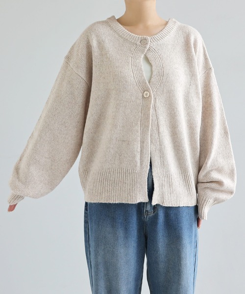 Freesia by andme(フリージアバイアンドミー)の「ホール開き2wayニットカーディガン/トップス(カーディガン/ボレロ・レディース・アイボリー/グレー系その他/ブラウン・FREE)」の4枚目の写真