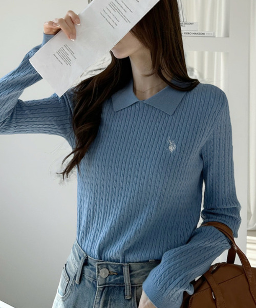 U.S. POLO ASSN.(ユーエスポロアッスン)の「【U.S. POLO ASSN.】スタンカラー ケーブル ニット(ニット/セーター・レディース・アイボリー/ブラック/サックスブルー/イエロー・M/L)」の1枚目の写真