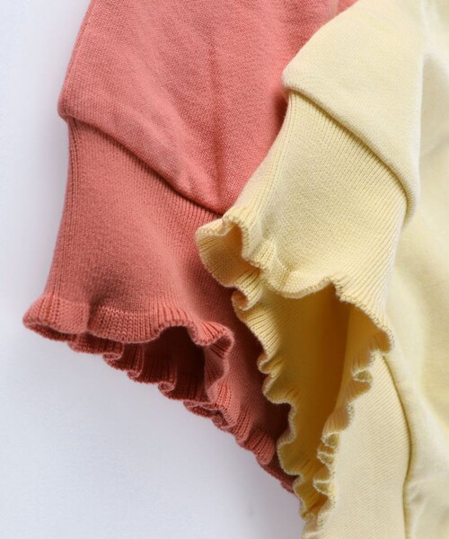 EDWIN（エドウィン）の「【Ou? by EDWIN】袖フリルトレーナー（スウェット・キッズ・アイボリー/ピンク・110/130/90/100/140/150/120）」の3枚目の写真