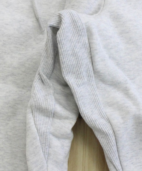 Carhartt WIP（カーハートダブリューアイピー）の「WIP チェイススウェットパンツ Chase Sweat Pant（スウェットパンツ・メンズ・アッシュグレー/ブラック・M/L/S）」の10枚目の写真