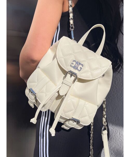 GYDA(ジェイダ)の「4WAYポケットミニリュックBAG(バックパック/リュック・レディース・オフホワイト/ブラック・FREE)」の3枚目の写真