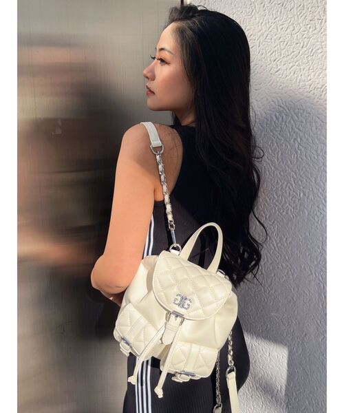 GYDA(ジェイダ)の「4WAYポケットミニリュックBAG(バックパック/リュック・レディース・オフホワイト/ブラック・FREE)」の4枚目の写真