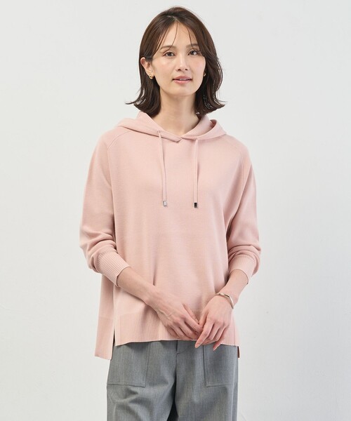 J.PRESS(ジェイプレス)の「Smooth ニット パーカー(パーカー・レディース・ネイビー系/ピンク系/サックスブルー系/ライトグレー系・LARGE/MEDIUM)」の4枚目の写真