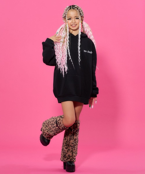 セール】HELLO KITTY×mejaneコラボ 裏起毛BIGプルパーカー（パーカー