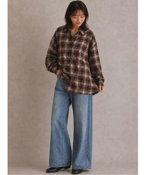 LAUTRE COTE(ロウトレコウト)の「チェックオーバーシャツ(シャツ/ブラウス・レディース・ネイビー/ブラウン・MEDIUM/LARGE/X-LARGE)」の3枚目の写真
