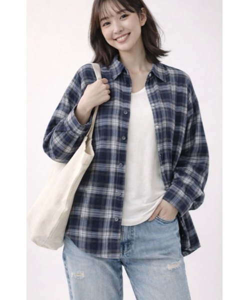 LAUTRE COTE(ロウトレコウト)の「チェックオーバーシャツ(シャツ/ブラウス・レディース・ネイビー/ブラウン・MEDIUM/LARGE/X-LARGE)」の11枚目の写真