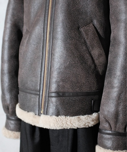 made in standard (メイドインスタンダード)の「M!LK 佐野勇斗着用 Butter Vol.3号掲載 MADE IN STANDARD メイドインスタンダード / B-3 FLIGHT JACKET(ムートンコート・メンズ・ブラック・MEDIUM/LARGE)」の15枚目の写真