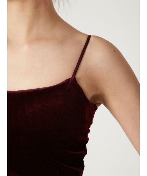 FRAY I.D（フレイアイディー）の「ベロアカップインクロップドキャミソール（キャミソール・レディース・ピンク/ボルドー/ブラック・F）」の9枚目の写真