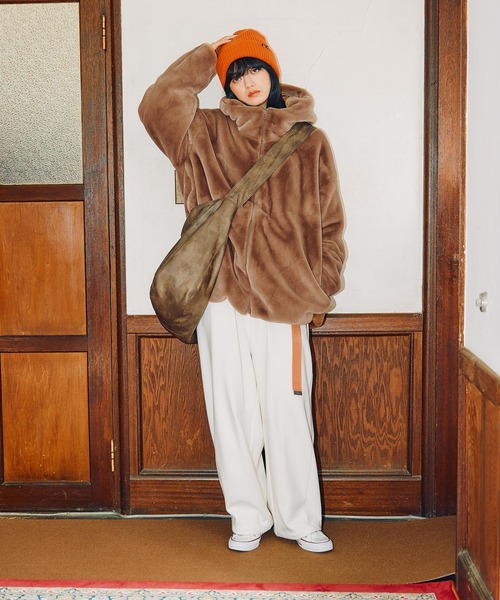 MODE NORM CORE] ベルベットファーフードブルゾン（ブルゾン）｜niko