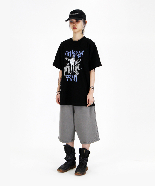 CRIGUN(クリガン)の「Crigun Fear セミオーバーフィット半袖Tシャツ BLACK(Tシャツ/カットソー・レディース・ブラック・SMALL/MEDIUM/LARGE/X-LARGE/XX-LARGE)」の3枚目の写真