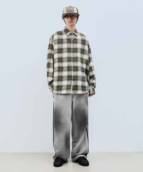 F.ILLUMINATE(フィルミネイト)の「ラスティックビンテージチェックシャツ-ネイビー(シャツ/ブラウス・レディース・その他・LARGE/SMALL/MEDIUM)」の5枚目の写真