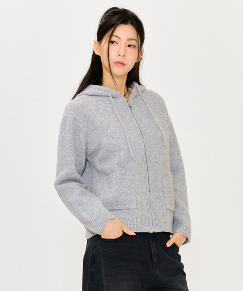 CHASECULT（チェイスカルト）の「女性 フードパーカー ジップアップ スウェット - グレー（パーカー・レディース・ライトグレー・90/85）」の2枚目の写真