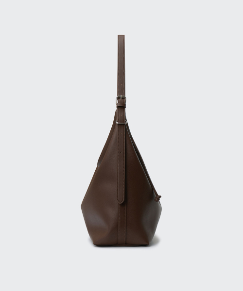 MUSINSA STANDARD WOMAN（ムシンサスタンダードウーマン）の「ウィメンズスラウチショルダーバッグ [ブラウン]（ショルダーバッグ・レディース・その他・FREE）」の4枚目の写真