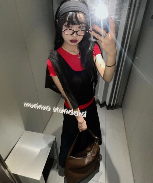 MUSINSA STANDARD WOMAN（ムシンサスタンダードウーマン）の「ウィメンズスラウチショルダーバッグ [ブラウン]（ショルダーバッグ・レディース・その他・FREE）」の10枚目の写真