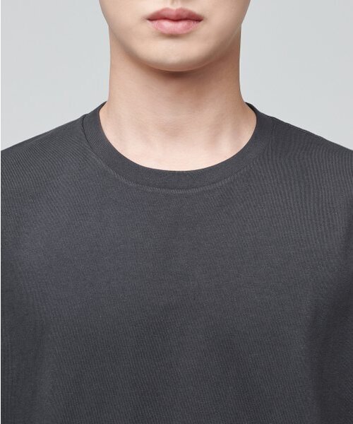 MUSINSA STANDARD（ムシンサスタンダード）の「レイヤードスリーブレストップ_通常丈 [ダークグレー]（Tシャツ/カットソー・メンズ・その他・SMALL/MEDIUM/LARGE/X-SMALL/X-LARGE/XX-LARGE）」の5枚目の写真