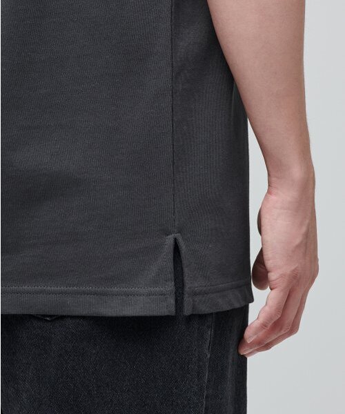 MUSINSA STANDARD（ムシンサスタンダード）の「レイヤードスリーブレストップ_通常丈 [ダークグレー]（Tシャツ/カットソー・メンズ・その他・SMALL/MEDIUM/LARGE/X-SMALL/X-LARGE/XX-LARGE）」の8枚目の写真