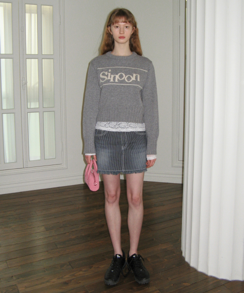 SINOON(シヌーン)の「SINOON PULLOVER KNIT (GREY)(ニット/セーター・レディース・グレー・FREE)」の2枚目の写真