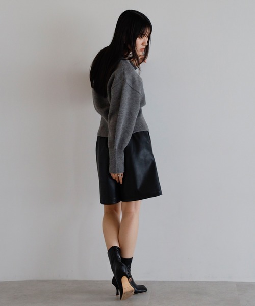 ENC（エンク）の「alpaca touch V neck cardigan / アルパカタッチVネックカーディガン（カーディガン/ボレロ・レディース・ベージュ/アイボリー/チャコールグレー・FREE）」の15枚目の写真