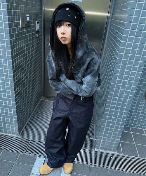 ARULE(アルール)の「A'GEM/9 × .kom 『ARULE/アルール』TOTAL ANARCHY Cropped Zip Hoodie /TOTAL ANARCHYクロップドZIPフーディー(パーカー・レディース・カモフラージュ/ピンク/ブラック・FREE)」の12枚目の写真