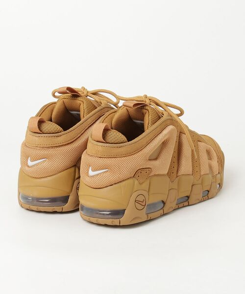 NIKE（ナイキ）の「AIR MORE UPTEMPO LOW（スニーカー・メンズ・ブラウン系その他・28.0cm/27.5cm/27.0cm/26.5cm/26.0cm/25.5cm）」の2枚目の写真