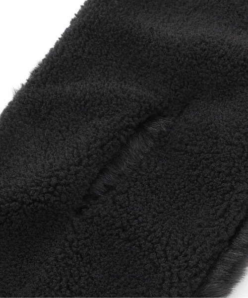 by LOVEiT（バイラビット）の「リバーシブルティペット（マフラー・キッズ・オフホワイト/ブラック・F）」の9枚目の写真