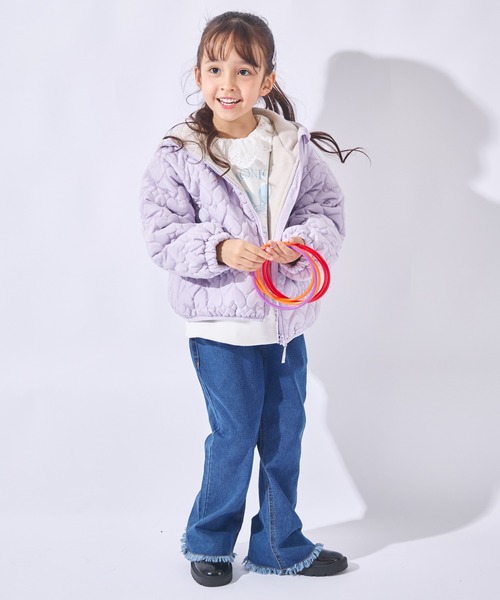 ever closet(エバークローゼット)の「美シルエット フレアデニムパンツ(デニムパンツ・キッズ・ブルー/サックスブルー/ブラック・150cm/140cm/130cm/120cm/110cm/100cm/90cm)」の20枚目の写真