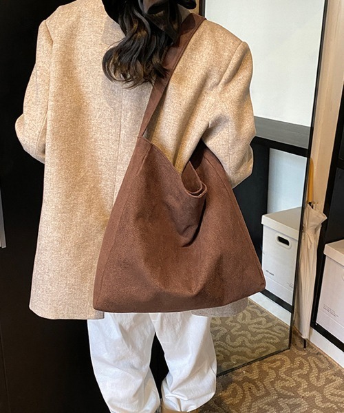 Miniministore(ミニミニストア)の「ワンショルダー バッグ A4 大容量軽量(ショルダーバッグ・レディース・ブラック/ブラウン/キャメル・FREE)」の10枚目の写真