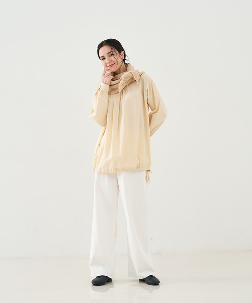 collex(コレックス)の「トライアングルニットストール(ストール/ショール・レディース・アイボリー/ブラック/ダークグリーン/グレー・フリー)」の17枚目の写真