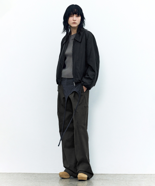INSILENCE WOMEN(インサイレンスウーマン)の「ワイドチノパンツ CHARCOAL(その他パンツ・レディース・その他・X-SMALL)」の4枚目の写真