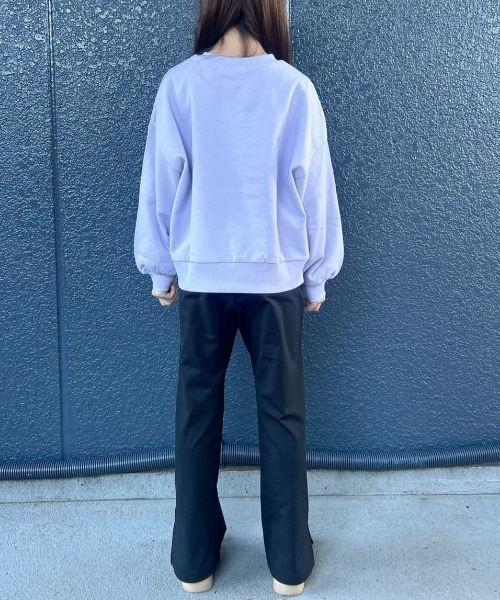 Right-on(ライトオン)の「【VIVIAN BLUE】フロントロゴ スウェットプルオーバー (キッズ / カレッジ風 / バルーンスリーブ / デイリーユース)(スウェット・キッズ・オフホワイト/ブラック/サックスブルー/ライラック・120/130/140/150/160/110)」の18枚目の写真