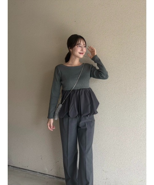 Day and Grade（デイアンドグレイド）の「【RISAKOセレクト】ペプラムバルーンニットトップス（Tシャツ/カットソー・レディース・ブラック/グレー・FREE）」の4枚目の写真