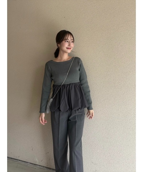 Day and Grade（デイアンドグレイド）の「【RISAKOセレクト】ペプラムバルーンニットトップス（Tシャツ/カットソー・レディース・ブラック/グレー・FREE）」の6枚目の写真