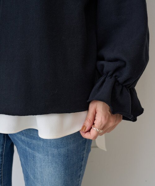 BEARDSLEY（ビアズリー）の「袖口フリルトレーナー（Tシャツ/カットソー・レディース・モカ/ブラック・FREE）」の3枚目の写真