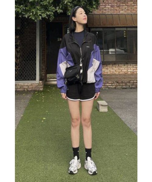 URBAN PLAYERS(アーバンプレイヤーズ)の「オルデュースポウィンドブレーカー(パープル)(ナイロンジャケット・レディース・その他・MEDIUM/LARGE/X-LARGE)」の11枚目の写真