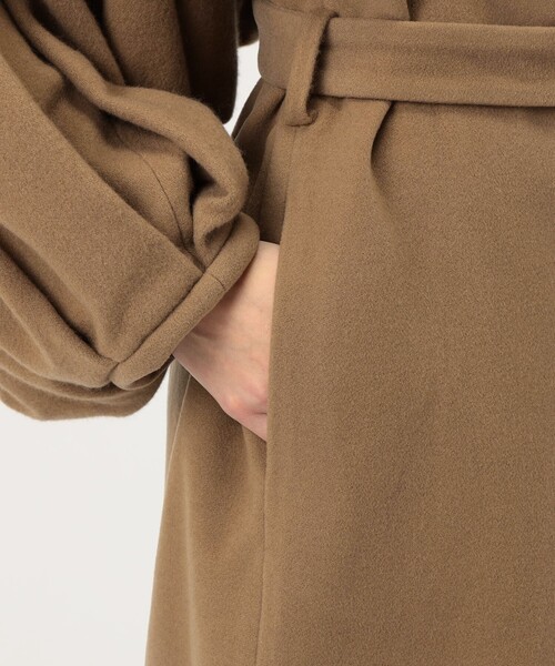 TOMORROWLAND （トゥモローランド）の「MARTIN GRANT CAPE BALOON コート（ノーカラーコート・レディース・ブラック系その他/ベージュ・36）」の11枚目の写真