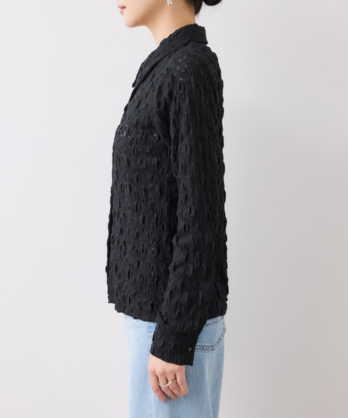 VIS（ビス）の「ストレッチレースジャガード衿付きシャツカーディガン（シャツ/ブラウス・レディース・ブラック/オフホワイト/イエロー・FREE）」の19枚目の写真