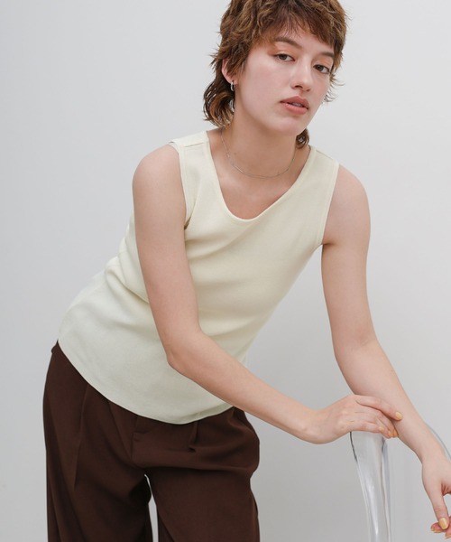 select MOCA(セレクトモカ)の「【機能素材】プレーンニットタンクトップ(ニット/セーター・レディース・ブラウン/ブラック/アイボリー・FREE)」の8枚目の写真