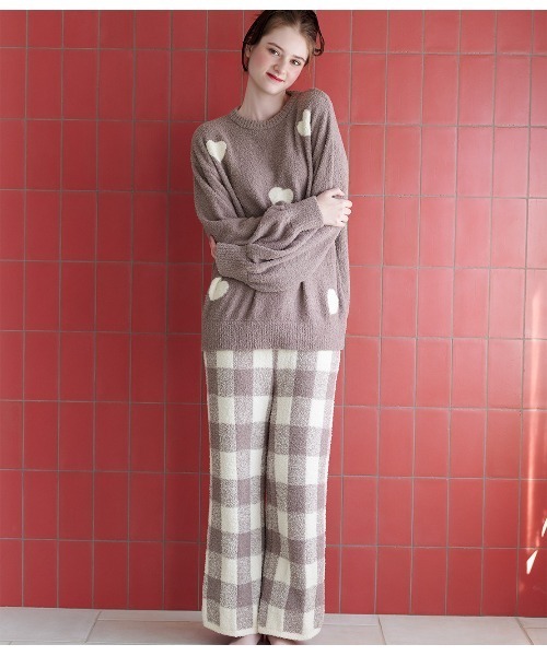 PEACH JOHN（ピーチジョン）の「ホイップリーハートチェックパジャマ（ルームウェア/パジャマ・レディース・レッド/グレイッシュベージュ・1/2）」の4枚目の写真