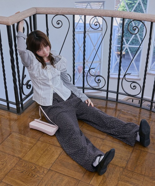 Unblend（アンブレンド）の「【Unblend】フラワープリント ドローコード 2WAY ローライズイージーパンツ（スウェットパンツ・レディース・ブラウン/グレー系/杢グレー/ブラック・S/M）」の14枚目の写真