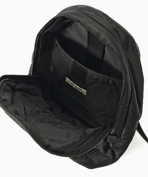 Mackintosh(マッキントッシュ)の「MAC(マッキントッシュ)SLIM DAY PACK(バックパック/リュック・メンズ・ブラック・FREE)」の5枚目の写真