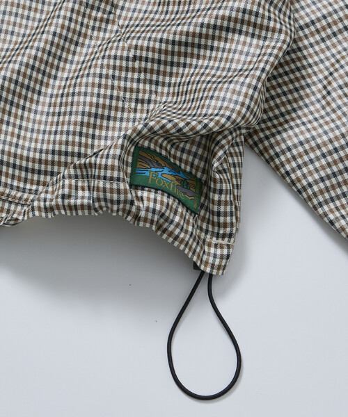 FREAK'S STORE(フリークスストア)の「Foxfire × FREAK'S STORE/フォックスファイヤー 別注 New Destination Anorak/ニュー デスティネーションアノラックパーカ(マウンテンパーカー・レディース・ネイビー/ベージュ・フリ-)」の14枚目の写真